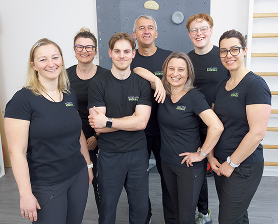 Foto vom Praxisteam der Physio- und Ergotherapie Rosenau